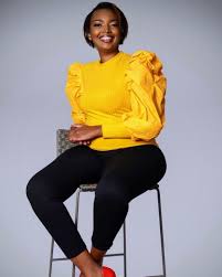 City lawyer and politician karen nyamu has broken the internet with a new video of their past with gikuyu musician samidoh. Watch As Samidoh S Baby Mama Karen Nyamu Twerks To Dancehall Beat Video