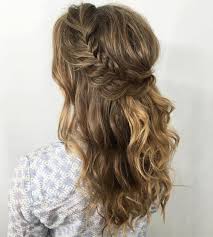 Life is too short to have boring hair, so does the prom night. 40 Diverse Homecoming Hairstyles For Short Medium And Long Hair