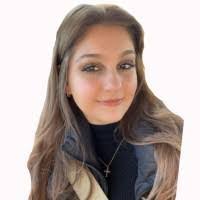 Sara Zack's Instagram, Twitter & Facebook