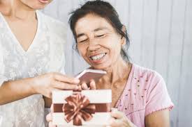 Ba mẹ bây giờ đâu thể ăn bánh Trung thu