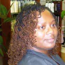 SHAWNE'S MANE ATTRACTION