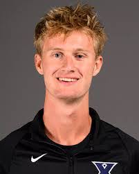 Amanda Cusimano's Instagram, Twitter & Facebook