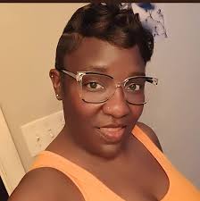 If something ever happens to Fatima SMH Zach wouldn't be able to handle it  😔 That look