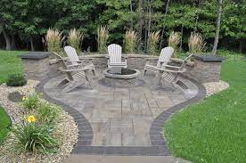 Backyard Oasis In 2020 Fire Pit Patio Outdoor Fire Pit Seating Patio Pavers Design