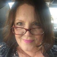 Beth Moats (bethm1704)