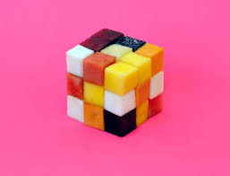 Photo Sarah Illenberger 5 Fruits Et Legumes Mutants Par Jour Konbini France Creative Food Art Amazing Food Art Food Art For Kids