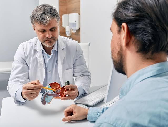 Áp xe tuyến tiền liệt và những cảnh báo quan trọng