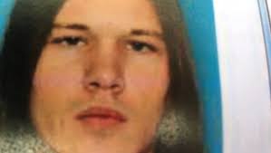 Des Moines man wanted for fatally snapping puppy's neck