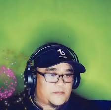 Cikgu peter banta apai relv