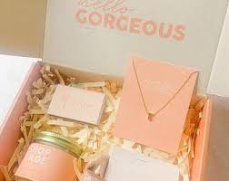 Get customized or personalized gifts online from presto. Birthday Gifts For Her Clear Box Birthday Gift White Etsy Gift Box Birthday Custom Gift Boxes Special Occasion Gift