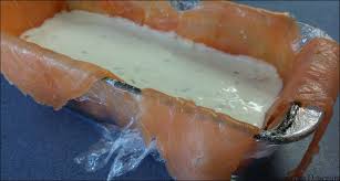 Découvrez toutes nos recettes terrine poisson proposées par nos chefs, ainsi que les techniques associées en vidéo ! Une Terrine De Saumon Fume Au Fromage Frais Patissons Des Douceurs