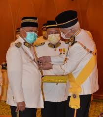 Ada 20 gudang lagu kunjungan panglima angkatan tentera malaysia ke terbaru, klik salah satu untuk download lagu mudah dan cepat. Manyin Dahului Senarai Penerima Anugerah