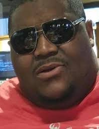 Seth Morton's Instagram, Twitter & Facebook