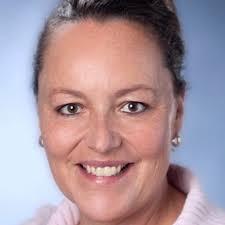 Geben sie jetzt die erste bewertung ab! Christiane Mcgilley Mitarbeiterin Kartengeschaft Card Operations Degussa Bank Xing