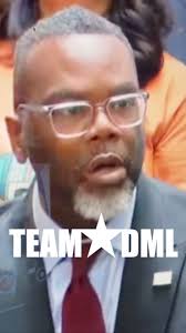 Chicago Mayor says Trump and Right want Civil War. I say we build wall  around Chi