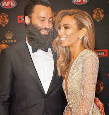Nadia bartel's name is synonymous with style. Jimmy Bartel Says Goodbye To The Beard Spotlighting His Personal Experience With Family Violence Divorce Resource
