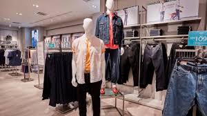 Follow us here for news on our newest food, latest fashion and home inspiration. Marks Spencer Opens New Boutique Store In Mid Valley Southkey