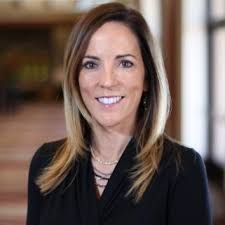 I am honored to announce that I was selected as one of the recipients of  the Federal Bar Association's 2022 Robert McNew Scholarship! Thank you to  everyone who has helped me to