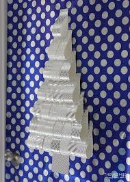 3 Fun Ways To Decorate Your Apartment Door For The Holidays Christmas Door Decorations Holiday Door Decorations Christmas Door Decorating Contest