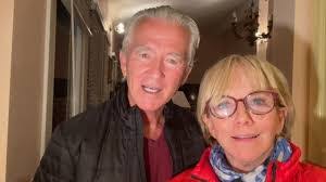 Linda Lyall's Instagram, Twitter & Facebook