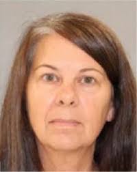 Stacey Benge's Instagram, Twitter & Facebook