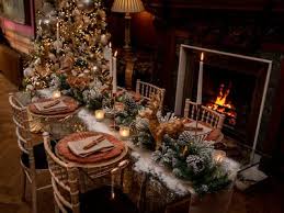 The celebrations include food, drinks and decorations. 22 Pretty Christmas Table Decorations And Settings