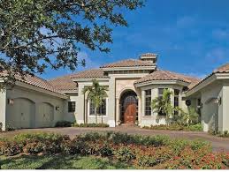 An oversized opening leads to the dining room with french doors that grant access. Mediterranean Style House Plan 4 Beds 3 5 Baths 4049 Sq Ft Plan 930 315 Mediterranean House Plans Mediterranean Style House Plans Mediterranean Homes