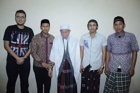 Salah satu contohnya adalah jarang sekali kita dapati remaja yang berada di masjid untuk shalat berjamaah. Memprihatinkan Kemerosotan Moral Remaja Anak Bangsa Steemit