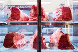 In italy, a true bistecca alla fiorentina is made with chianina beef, raised in the chiana valley. La Storia Della Bistecca Alla Fiorentina Trattoria Dall Oste