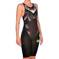 As hungarian swimming great katinka hosszu gears up for her fifth olympic games the triple gold medallist says her target for tokyo is simply to enjoy the moment. W Powerskin Carbon Flex Vx Fbslob Elite Noi Versenyuszo Termekek Arena Sportaruhaz
