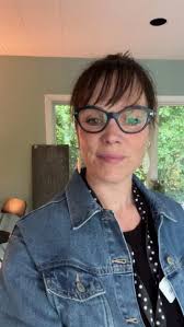 Meet Eileen Mooney, 12th grade class dean at Miss Porter's School., We look  forward to having an amazing year. , #MissPortersSchool #MissPorters  #Farmington #WelcomeToPorters #GirlsSchools ...