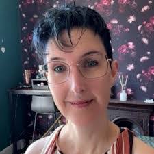 Carly Twigg's Instagram, Twitter & Facebook