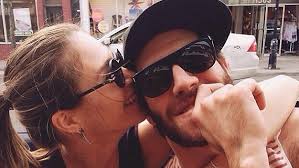 Amanda (Alex Edler's girlfriend)