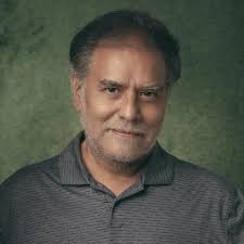 Trump: “THEY'RE EATING THE PETS!” RFK: