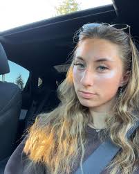 Elisabeth Hoffman (@elisabethhoffman11) • Instagram photos and videos