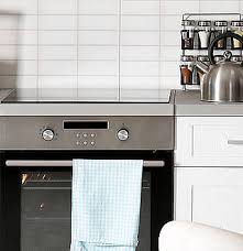 Pour un prix d'achat moyen assez élevé (aux alentours de 1 200 euros), les cuisinières électriques à induction présentent de nombreux atouts : Quelles Normes Electriques Dans La Cuisine Total Direct Energie