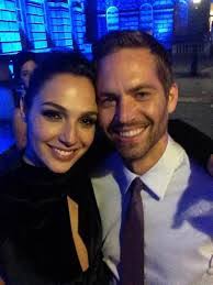 Robbie Berry's Instagram, Twitter & Facebook