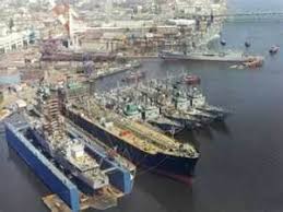 Bath Iron Works A Major American Shipyard Located On The Kennebec River In Bath Maine United States Since Its Foundi Bath Maine Maine Vacation Maine Travel