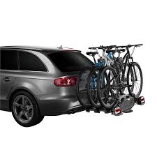 La distance généreuse de 19 cm (25cm sur le vélospace xt 2 vélos) séparant. Porte Velos D Attelage Plate Forme Thule Velocompact 927 Pour 3 Velos Norauto Fr