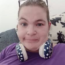 He is out of breath. He.... ( run)