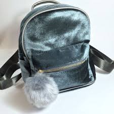 Bayan Sirt Cantasi Modelleri Yesil Fermuarli Nubuk Pon Pon Suslu Bayan Cantasi Fermuarli Modelleri Nubuk Girls Bags Cute Mini Backpacks Velvet Backpack