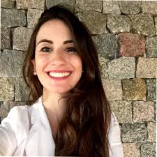 Trina Perez Stranieri