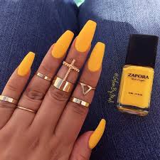 With gold, silver, black, purple and burgundy tones, one can create awesome. Yellow Nails Ideas To Light Up Your Every Day Naildesignsjournal Yellow Nails Nail Designs Nails