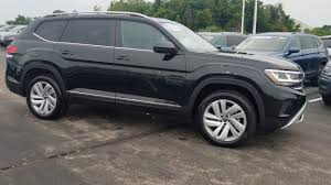 2021 Vw Atlas 3 6 Sel 4motion W Captain S Chairs New Color It S Green Youtube