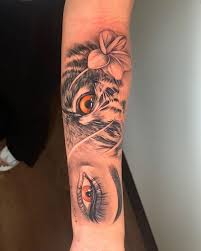 They look amazing as tattoos on women and you can usually find them on girls and in many styles, techniques. Arm Tattoos For Women Best Arm Tattoo Ideas For Girls