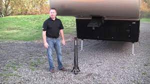 Double pivot head with polyurethane bumpers help eliminate side to side movement when uncoupled and cushion pivot action when coupled. Bal Tripod Fastjack Weekender King Pin Stabilizer Youtube