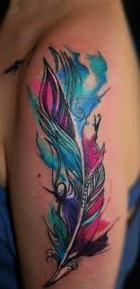 Tattoo Feder Aquarell Oberarm Feder Tattoo Bedeutung Feder Tattoo Federtattoos