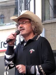 Hudební rubrika představila píseň evropanka blanka, dále volby v usa (donald trump nebo joe biden) a demonstrace proti rouškám na staroměstském náměstí v praze. File Ondrej Hejma 3 Jpg Wikipedia