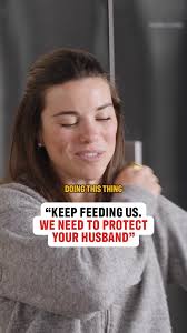 Ann Michael Maye is keeping the Patriots o-line fed 🍪 , She chats with  David Andrews about the importance of the relationship between the QB and  his offensive line, Watch the full episode of Beyond ...