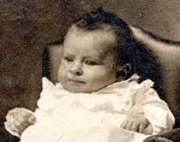 Donald Eckhart's Instagram, Twitter & Facebook